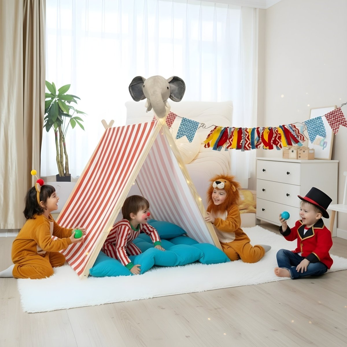 Kids Circus Tent Sleepover Gift Set
