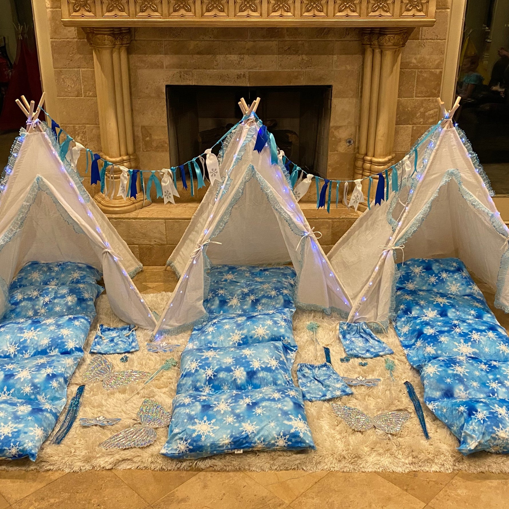 Snowflake Princess Teepee Tent Party Supplies Kit