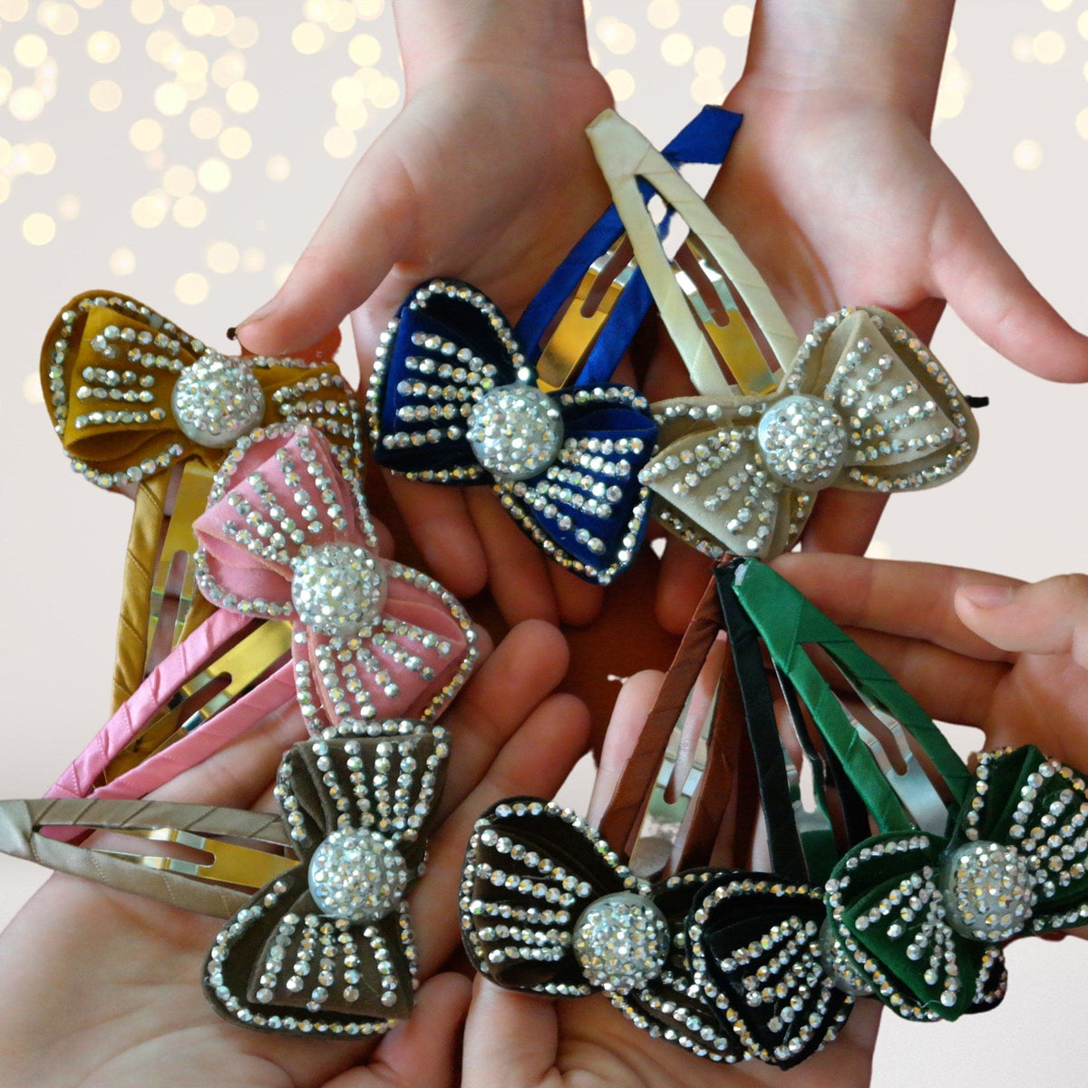 Hair Clip - Large Bling Bow Snappy Clip