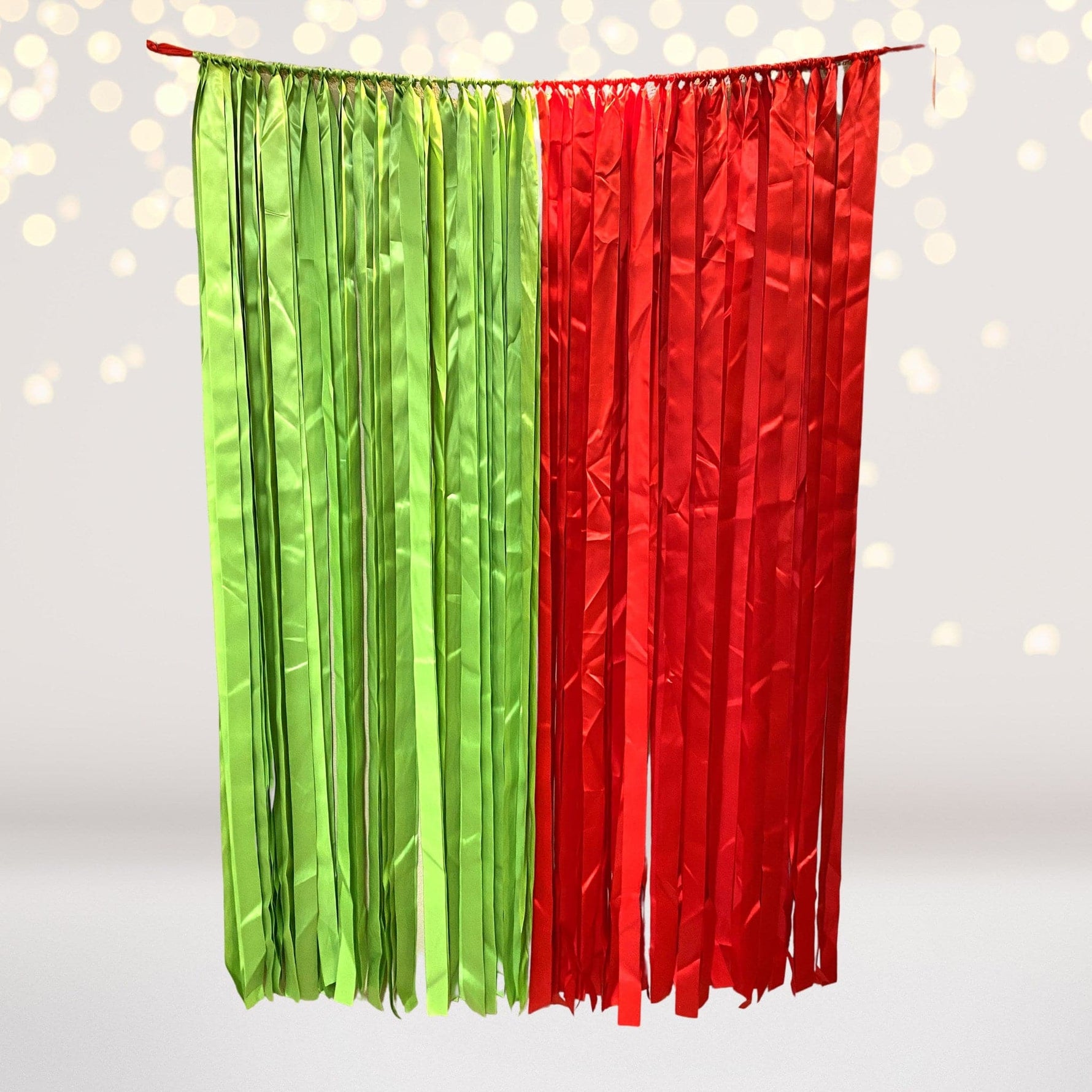 Ribbon Curtain Photo Booth Backdrops – Chicky Chicky Bling Bling